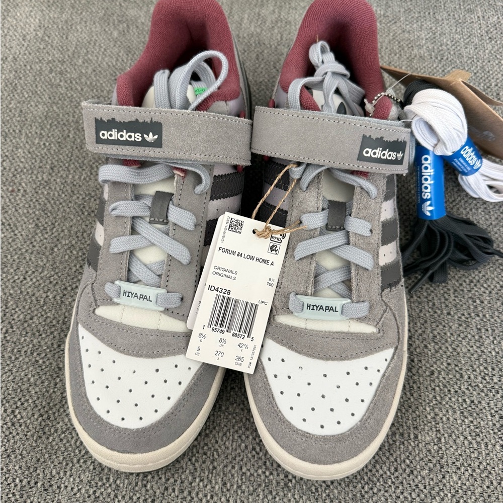 Adidas Forum 84 x Home Alone
